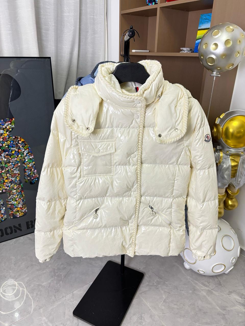 몽클레어 여성 패딩