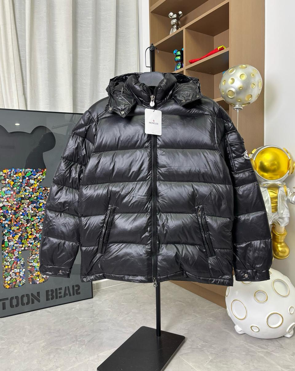 몽클레어 남여공용 패딩