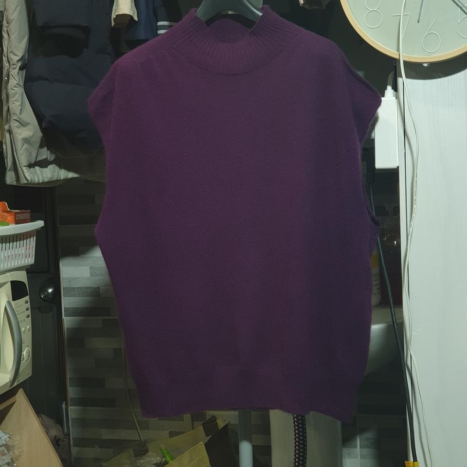 2023년식. 르캐시미어.  캐시미어100%  니트.