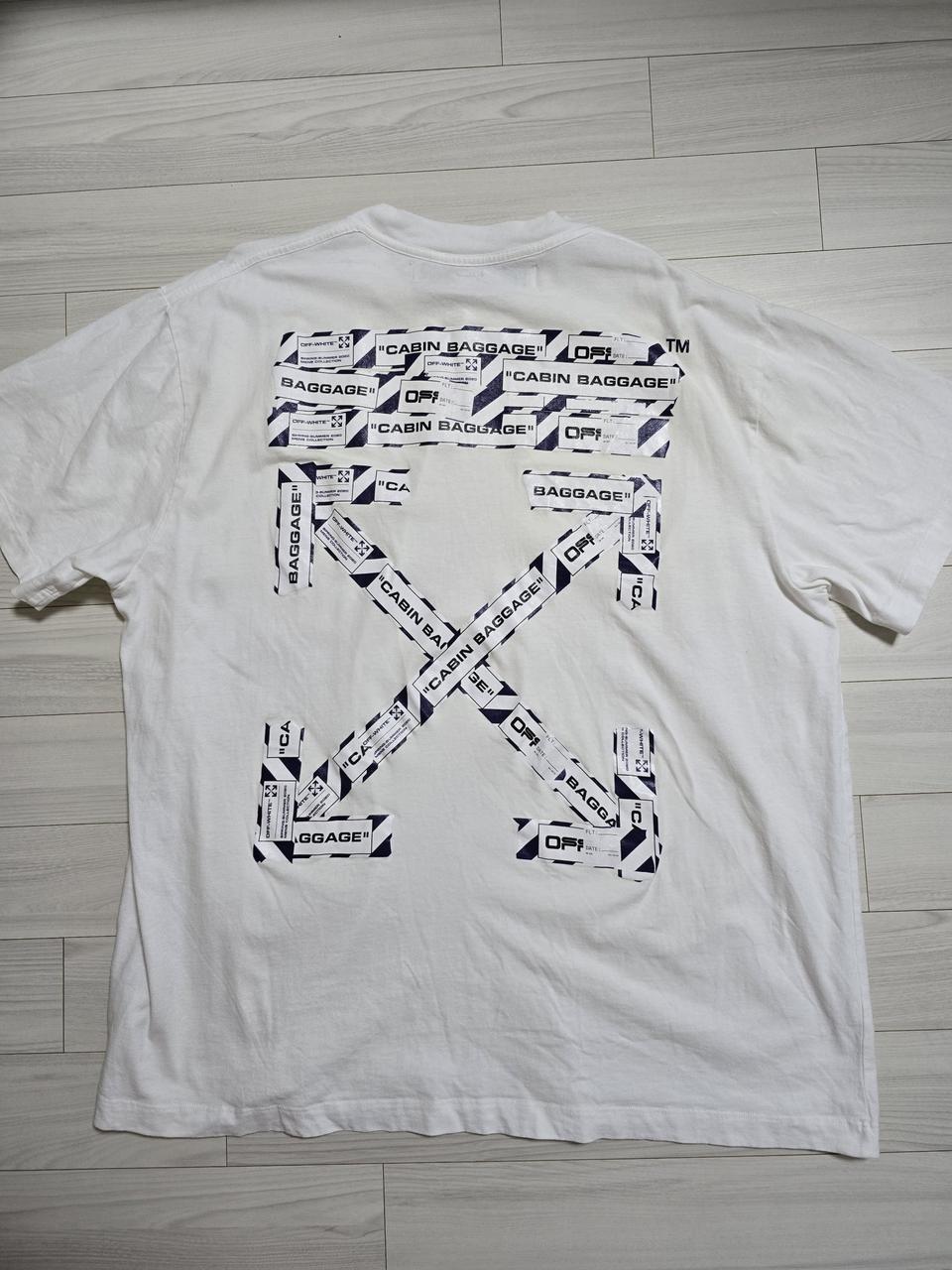 오프화이트 에어포트 오버핏 반팔 운포