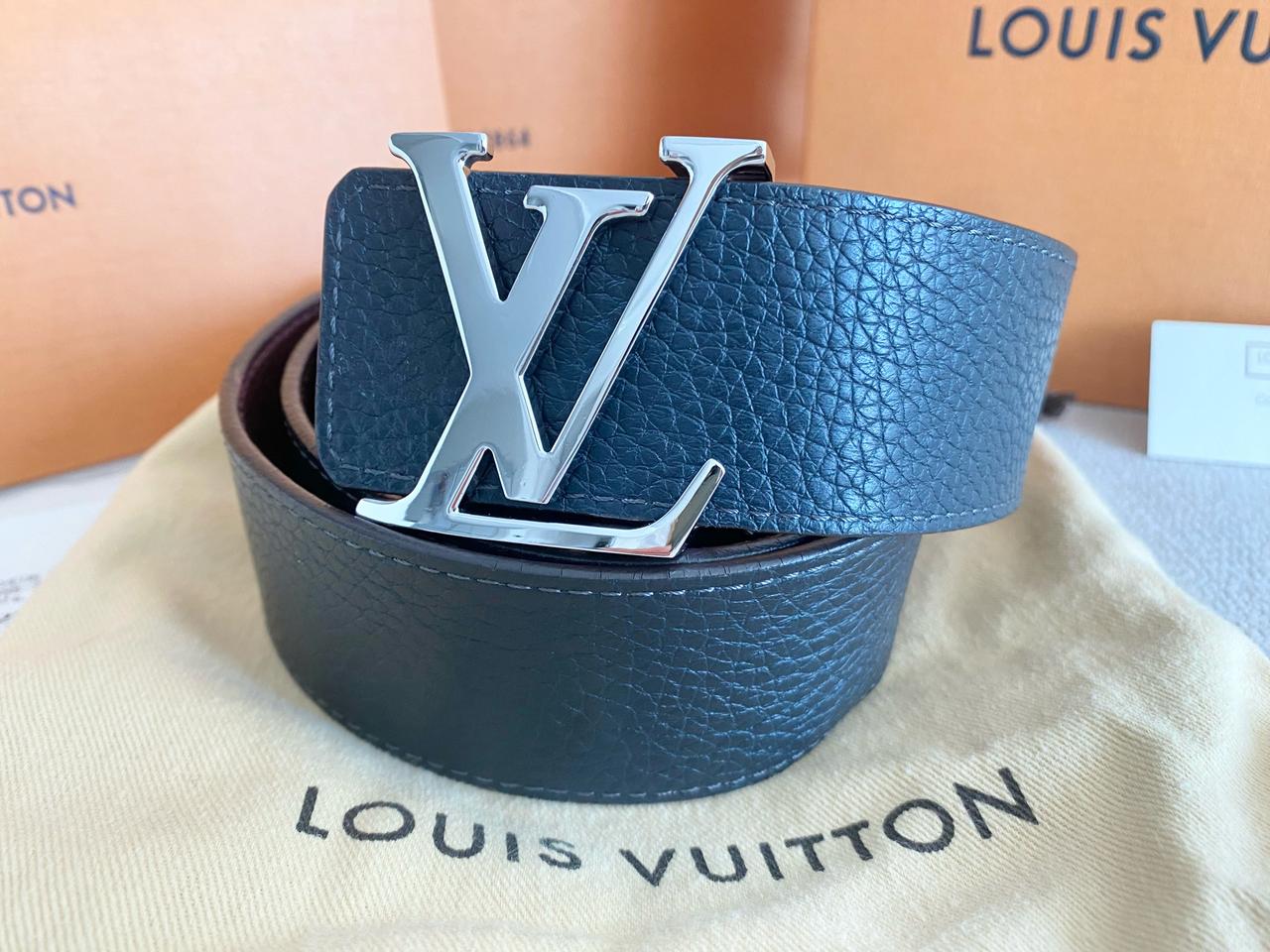 루이비통 LV 이니셜 벨트 리버서블 양면 벨트 90 사이즈