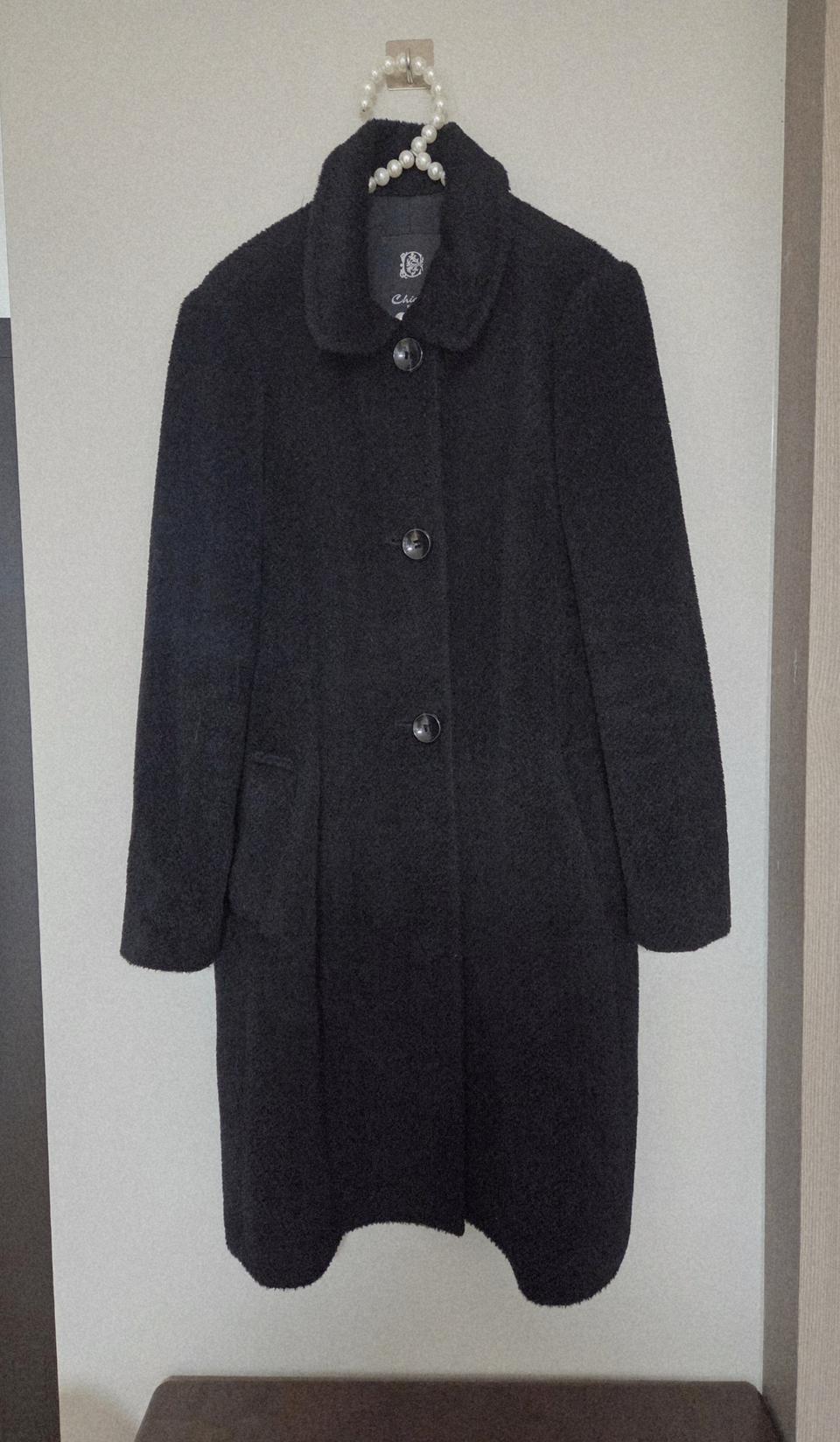 여성 블랙 알파카 코트