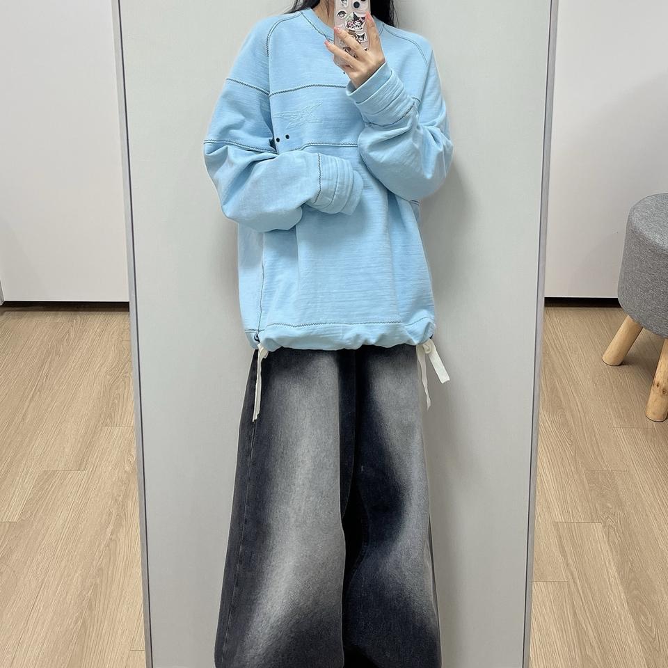 (유일매물) 오니츠카타이거 자수로고 하늘색 맨투맨