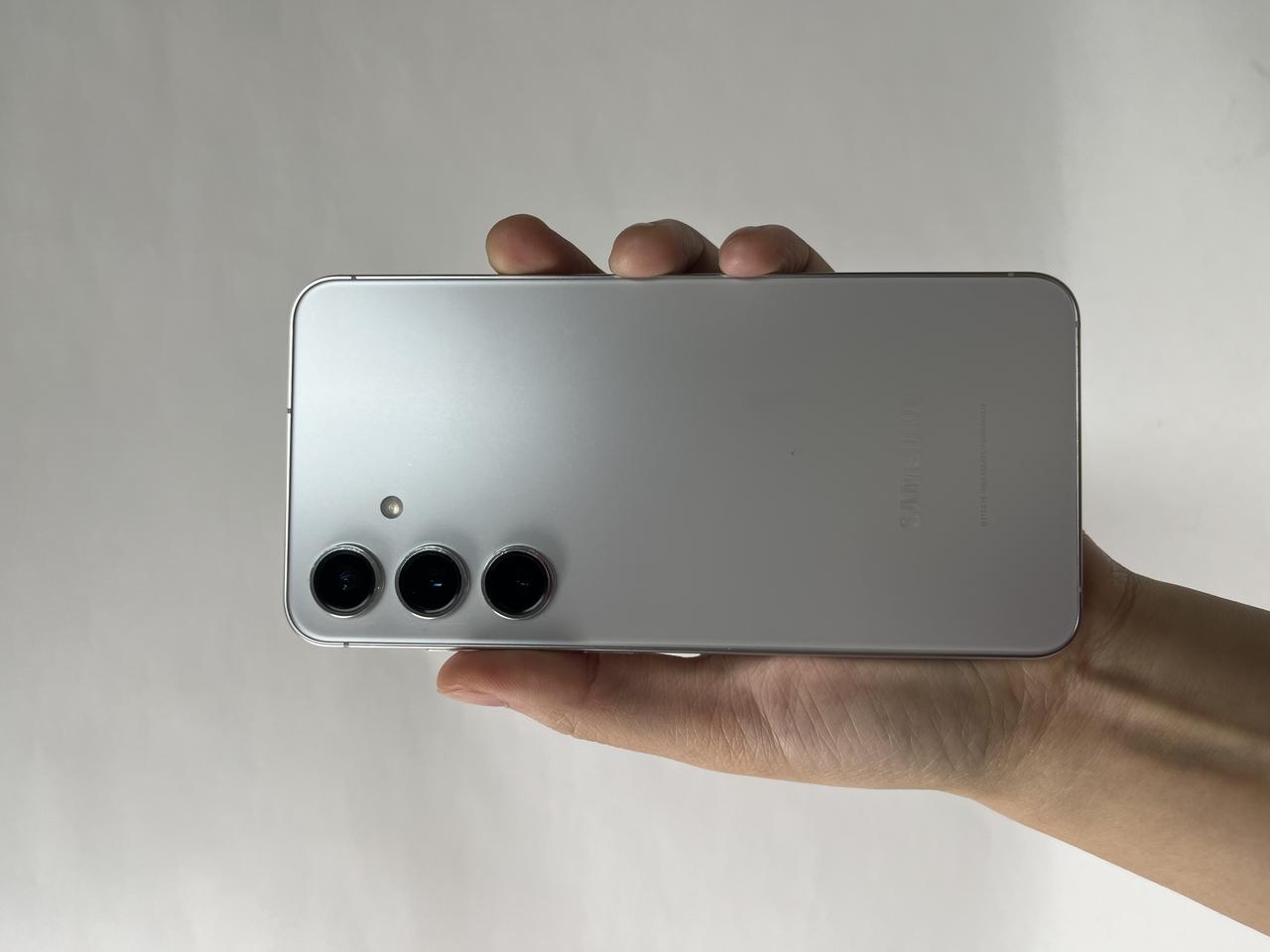 삼성 갤럭시 S24 256GB 그레이