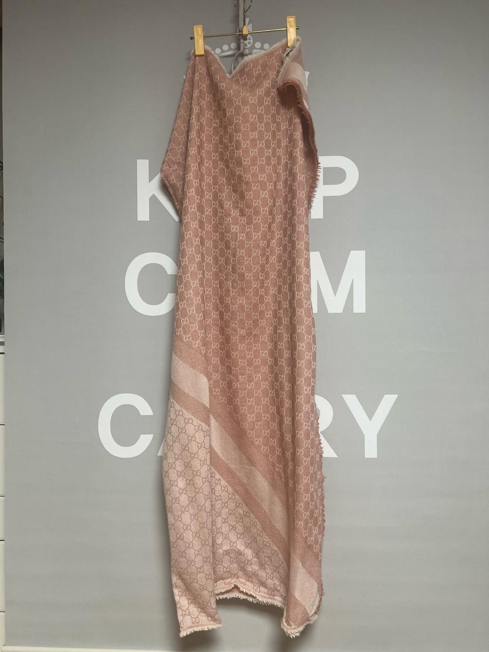 구찌 GG 숄 135x135 핑크