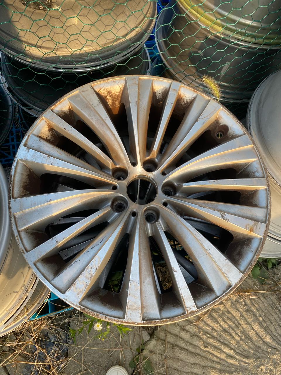 bmw 5GT 19인치휠 전륜 1개 후륜 1개