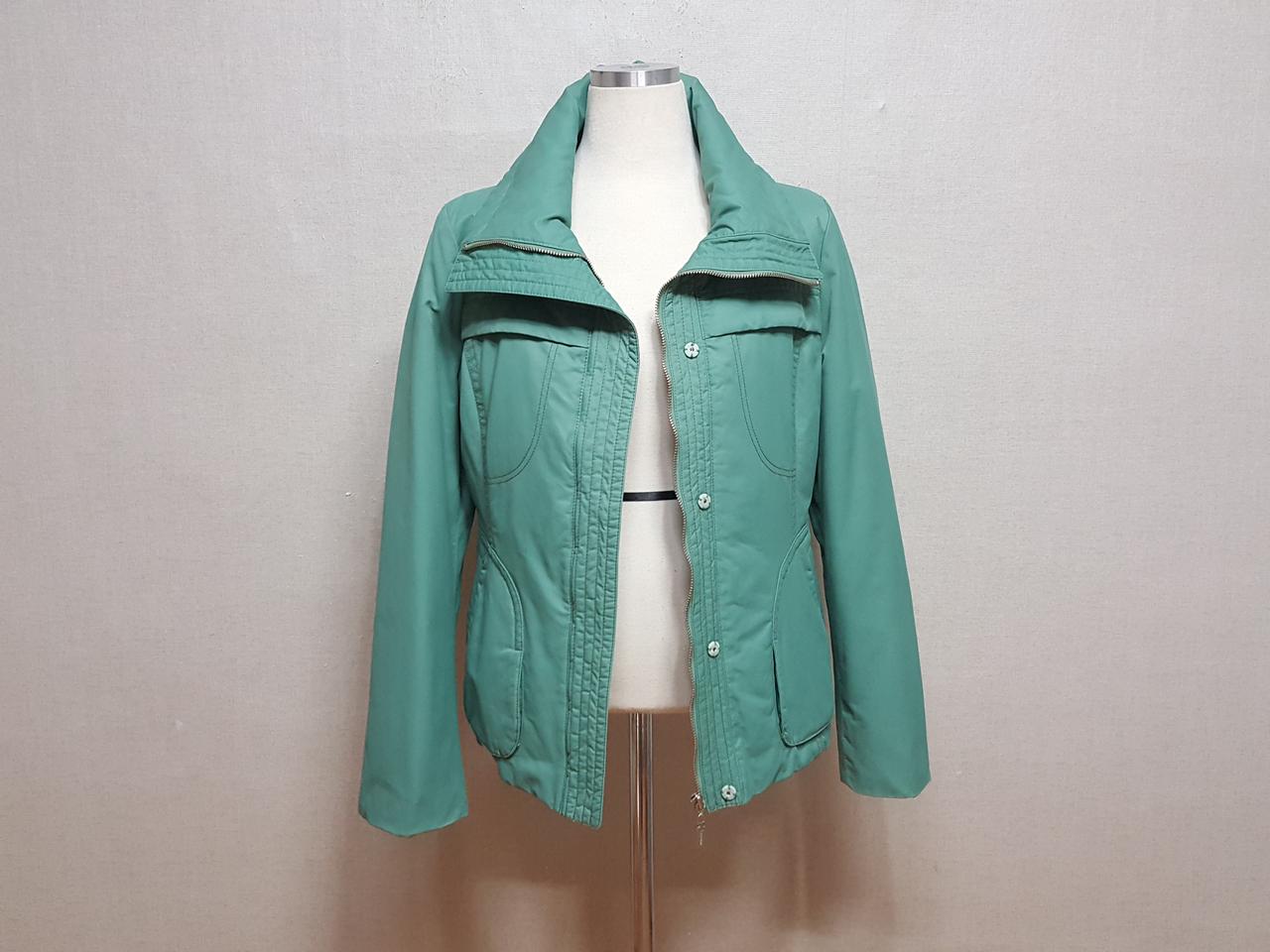 쉬즈미스 여성 숏 오리털 패딩자켓 66 상태좋음