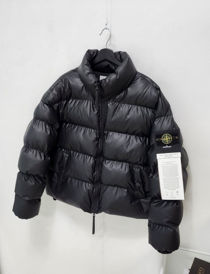 스톤아일랜드 남성 레더 패딩