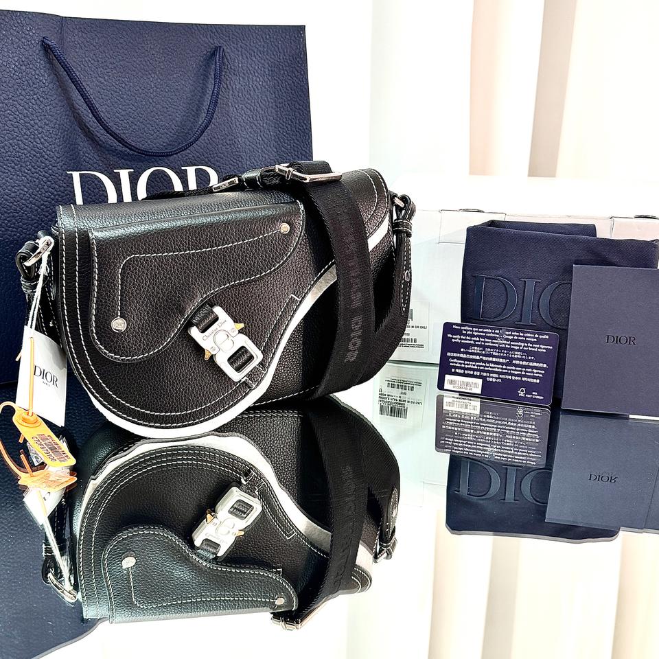 디올 신형 갤럽 힛더로드 새들 메신저백 크로스백