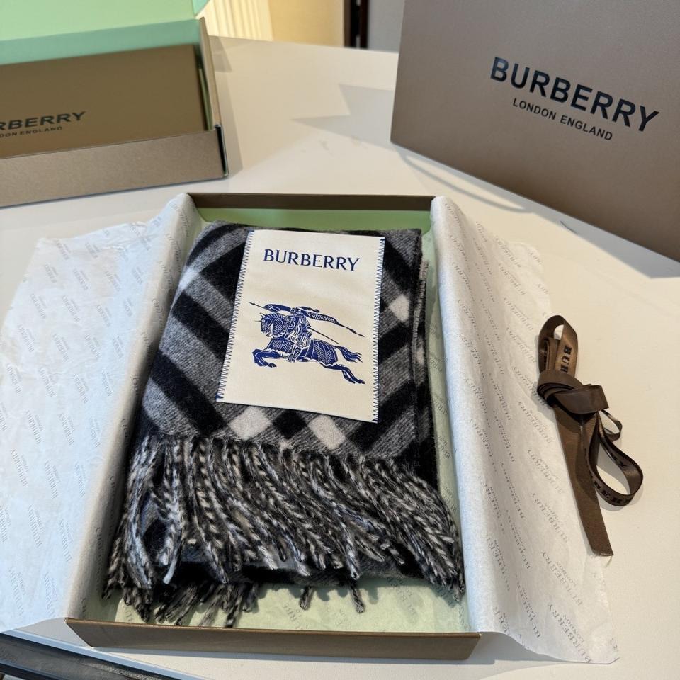 Burberry  버버리  목도리