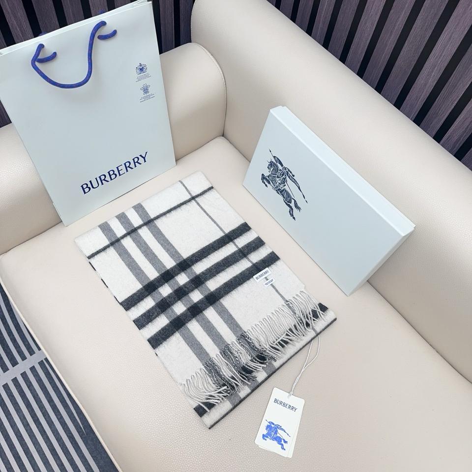 Burberry  버버리  목도리