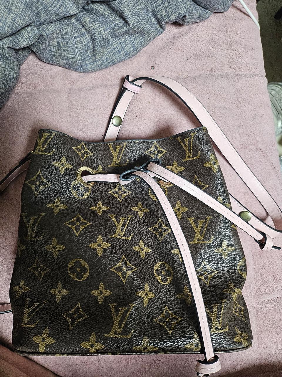 루이비통 네오노에 모노그램