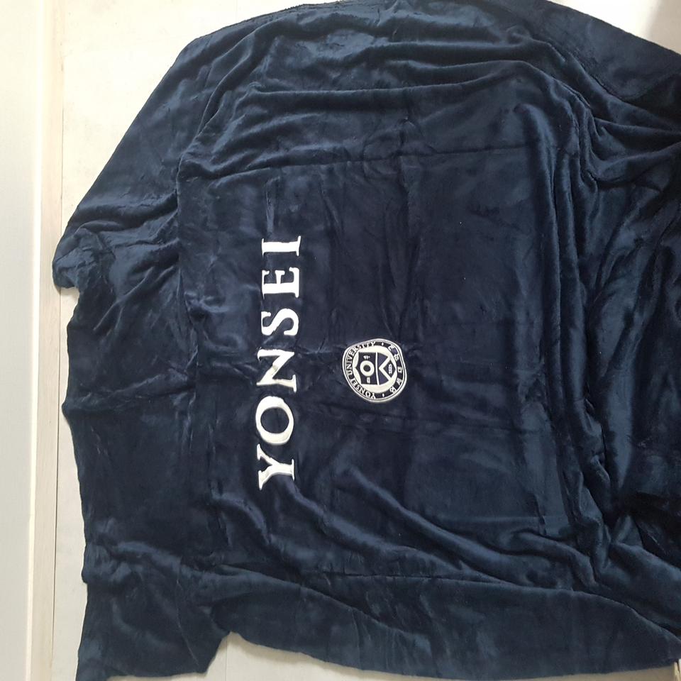 담요 블랭킷 대형 캠핑 두꺼운 이불 밍크털 100x200 쿠션 휴대용	