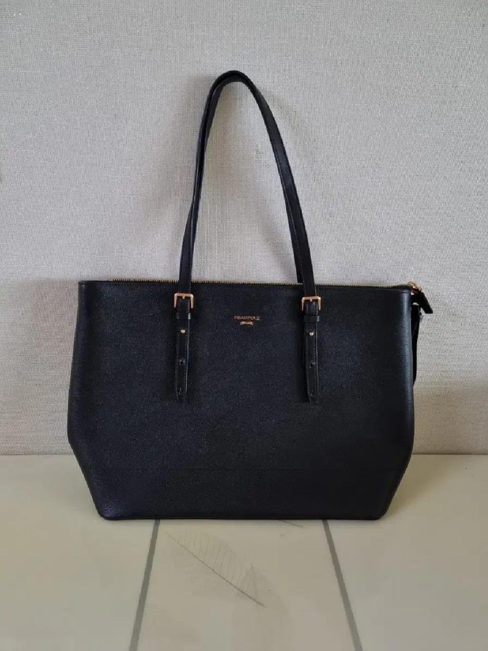 빈폴ACC 블랙 로시 쇼퍼백