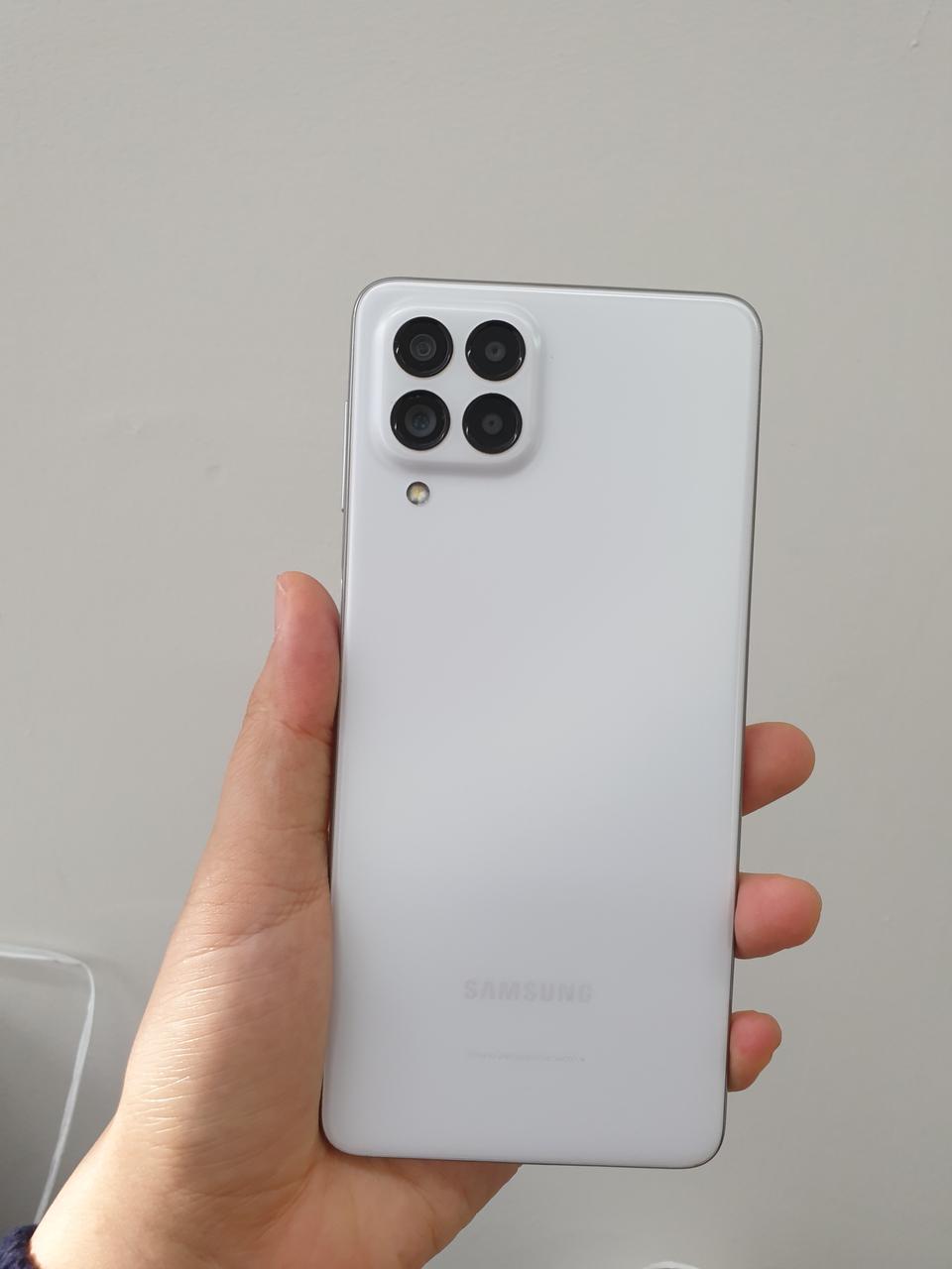 할인가능 AA급)무잔상 갤럭시 퀀텀3 128기가 화이트 124