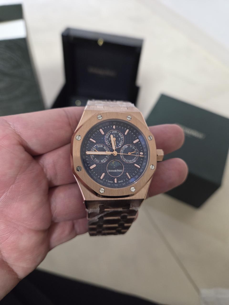 오제마피게 로얄오크 퍼페츄얼캘린더