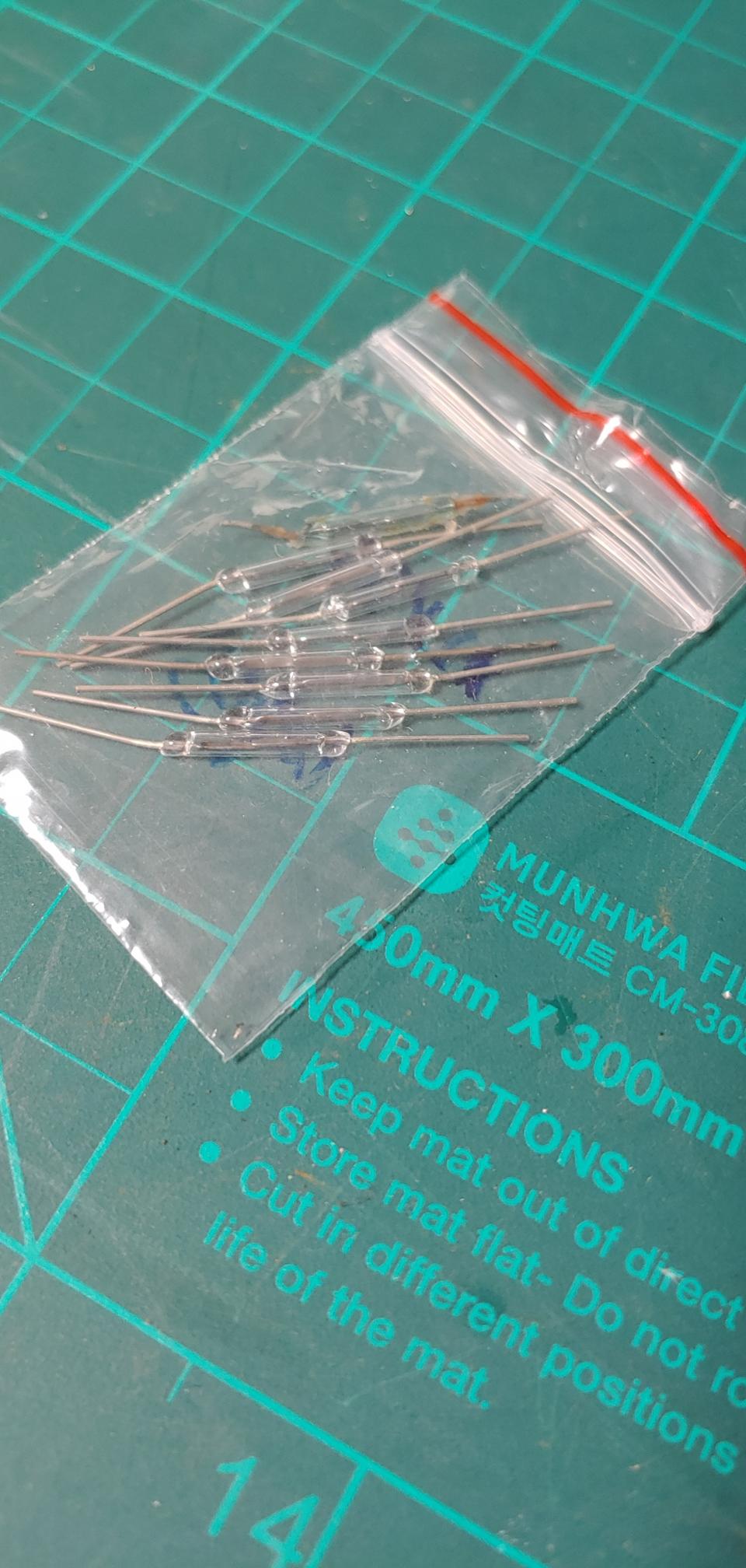 리드 스위치, 마그네틱 스위치 2*14mm