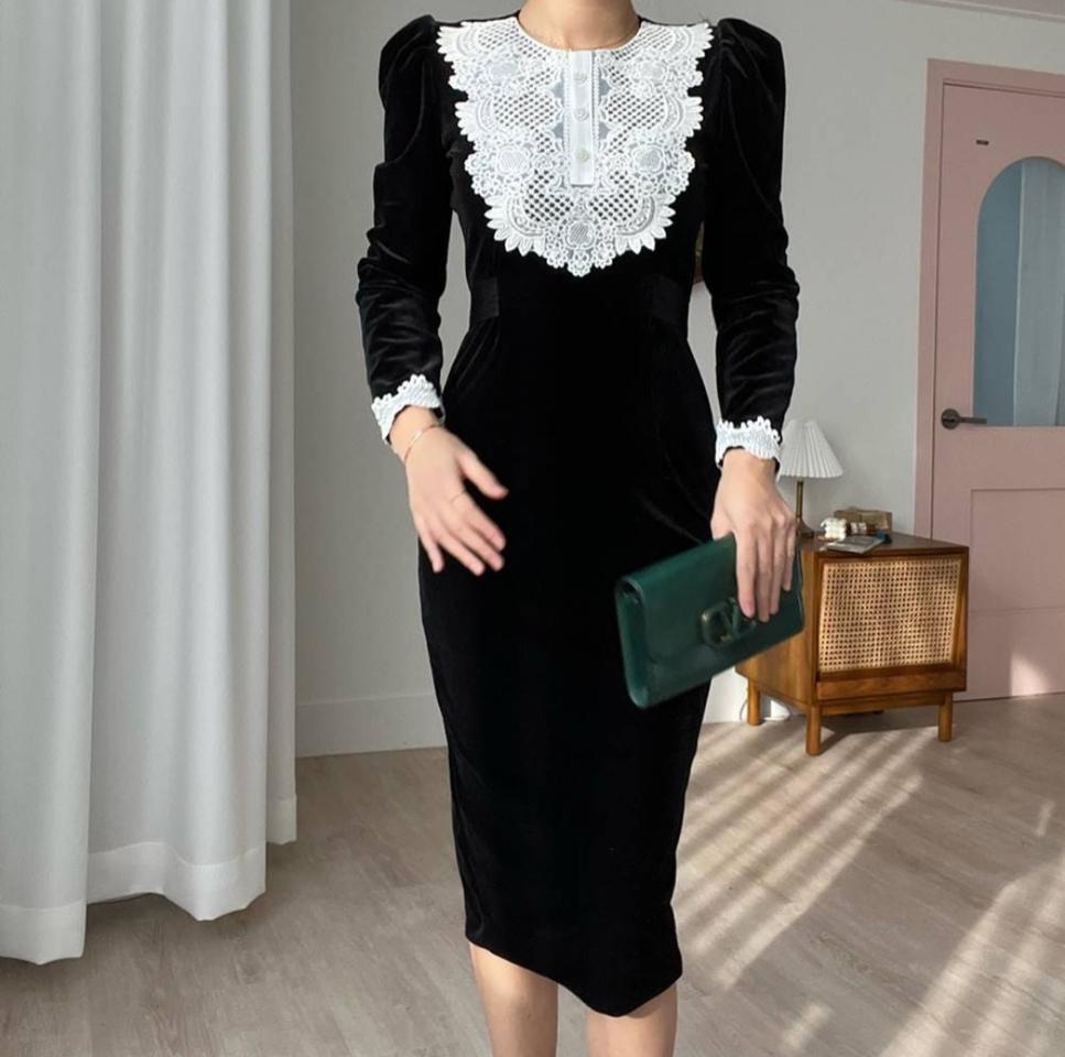 레이스 배색 벨로아 리본끈 원피스