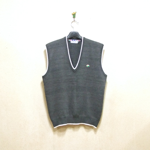 이주영 니트조끼..남120-130