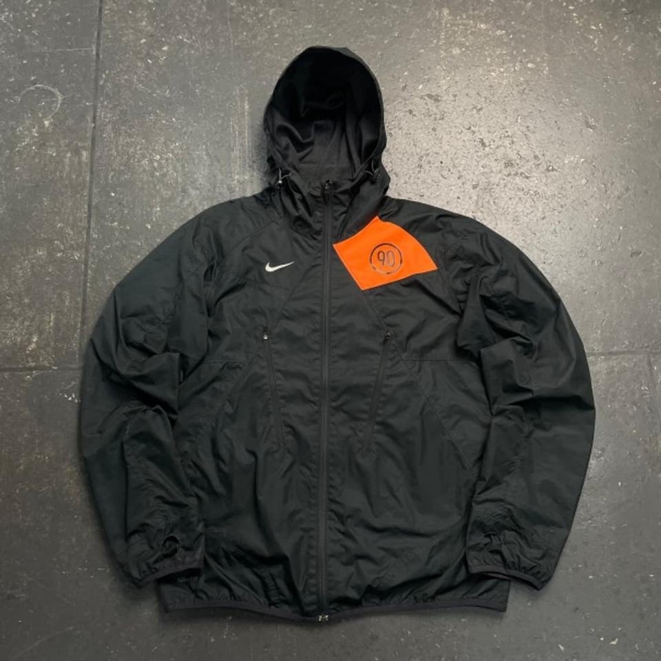 나이키 토탈90 바람막이 105