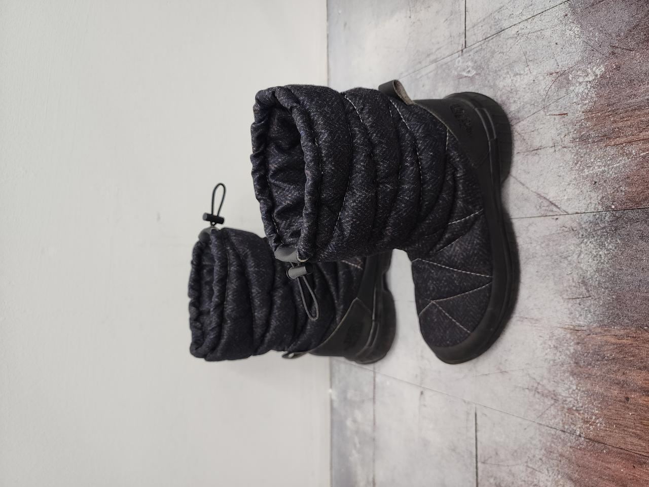 노스페이스 여성 패딩 부츠(230사이즈)