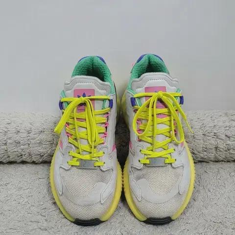 아디다스ZX 5K 부스트 240