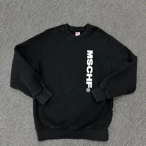 미스치프 블랙 맨투맨