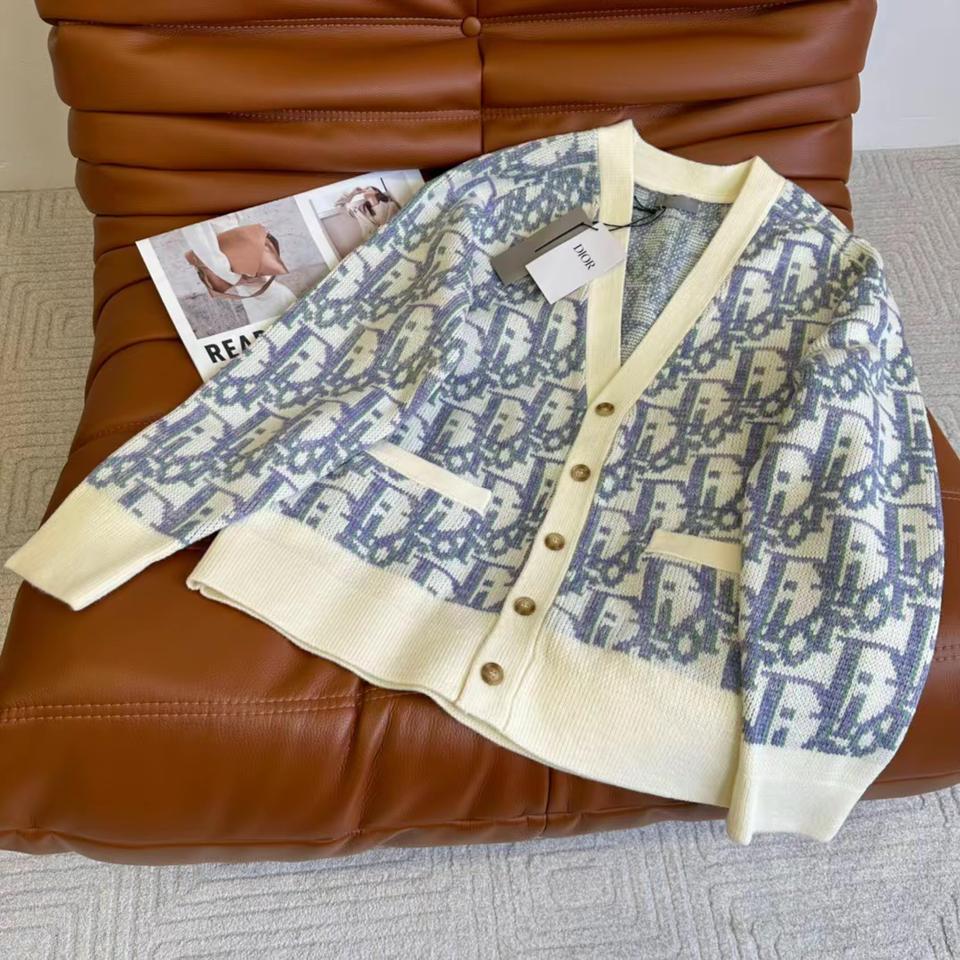 [디올] 새상품 / 가디건 / 약 105 사이즈