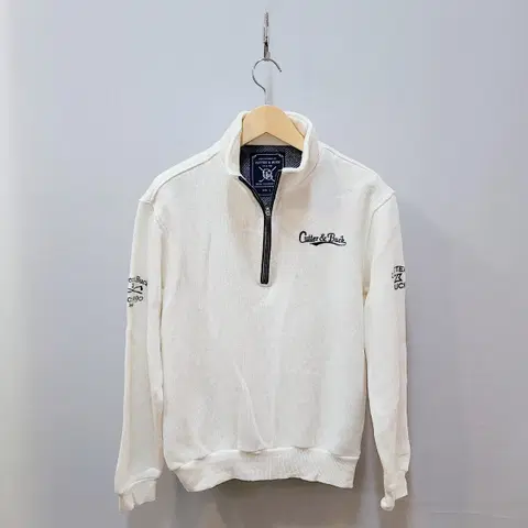 L) 커터앤백 기모 니트 반집업