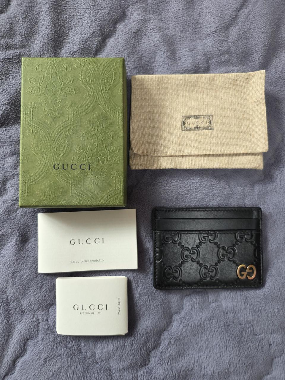(정품) 구찌 시그니처 GG 로고 카드지갑/남녀공용/개인/팝니다.