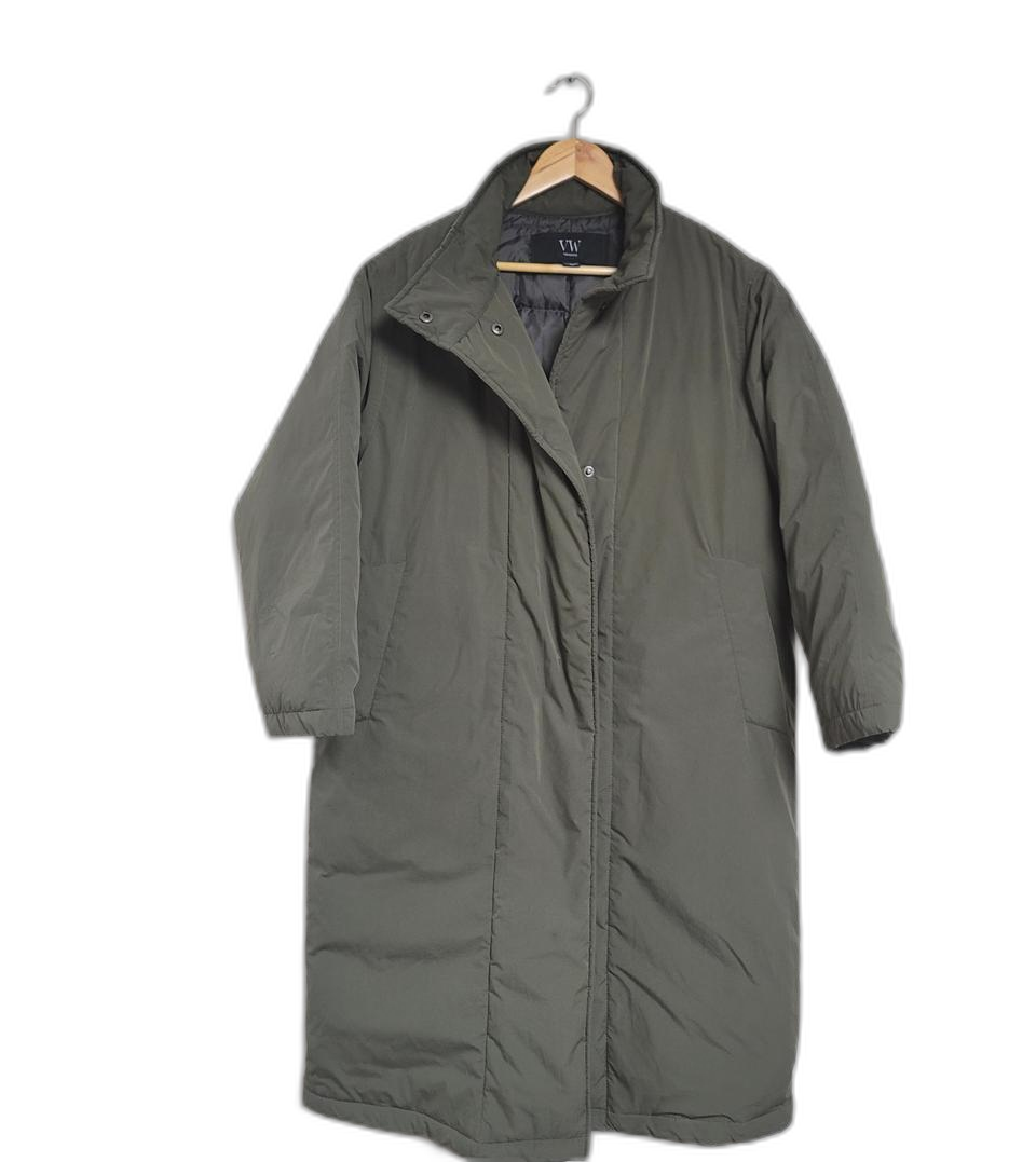 VW 카키색 롱 패딩 코트. 55~66. 베라왕