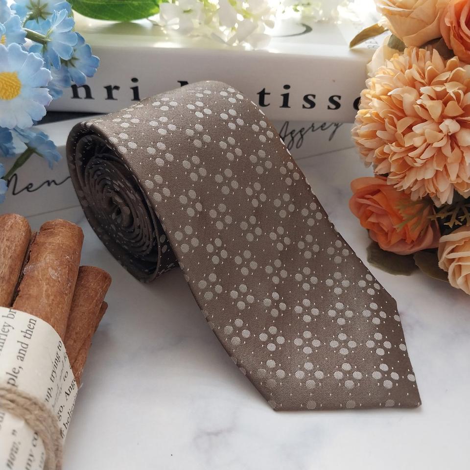 모스키노 실크 브라운 도트 슬림 넥타이 6.6cm A+등급 K1446
