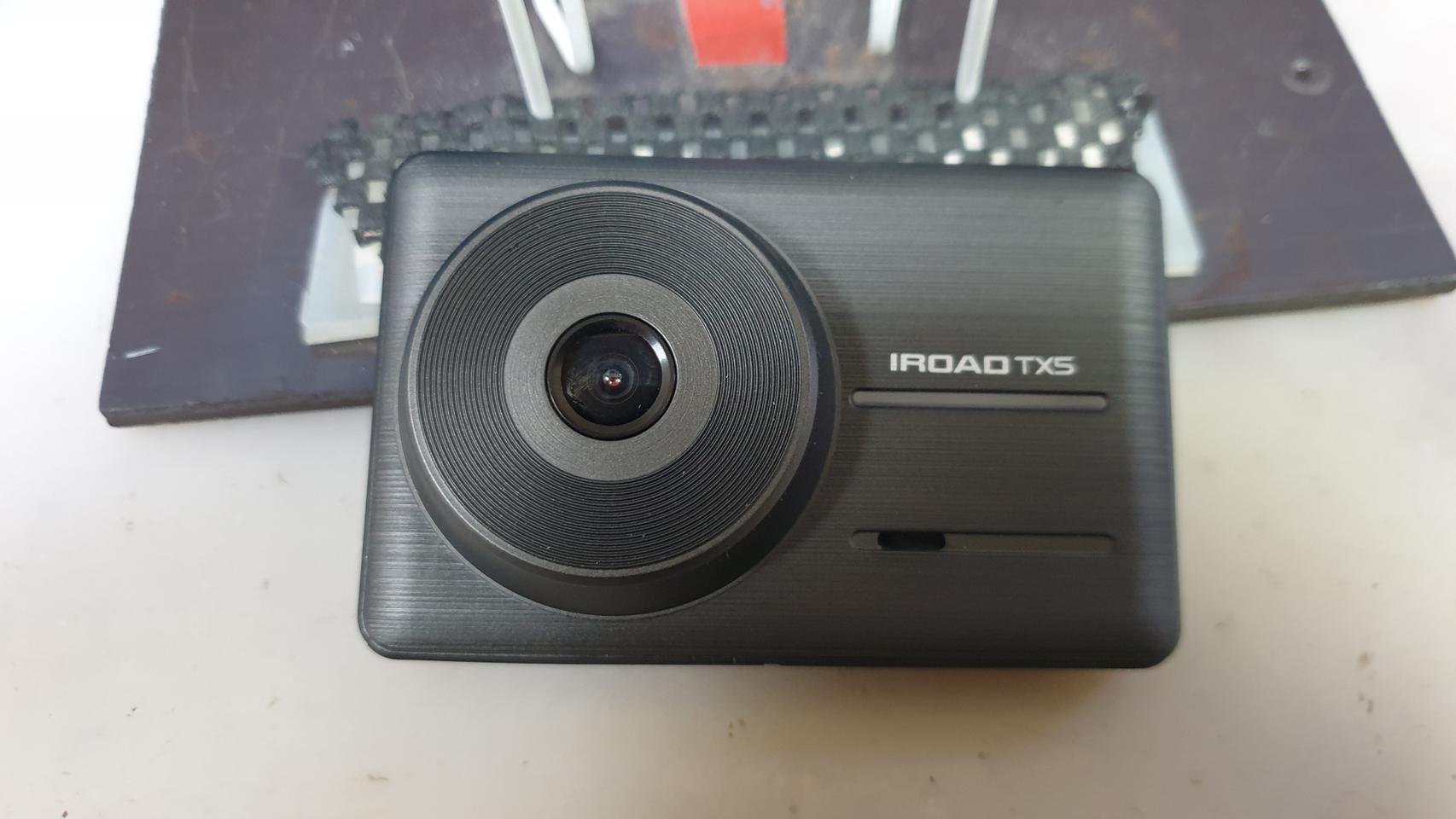 정비된 아이로드 TX5 앞쪽 본체만.