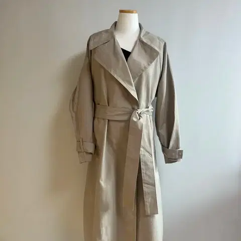 [새상품] 백화점 80만원대 트렌치 코트
