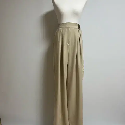 [새상품] a2 옆 끈단추 뒷밴딩 슬랙스