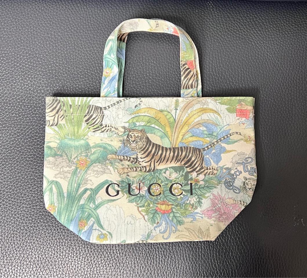 구찌 다이거 에코백 토트백