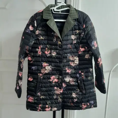 크로커다일레이디 오리털패딩 플라워블랙 여성77