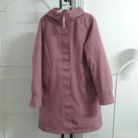 캘빈클라인 퍼포먼스 패딩바람막이 여성66