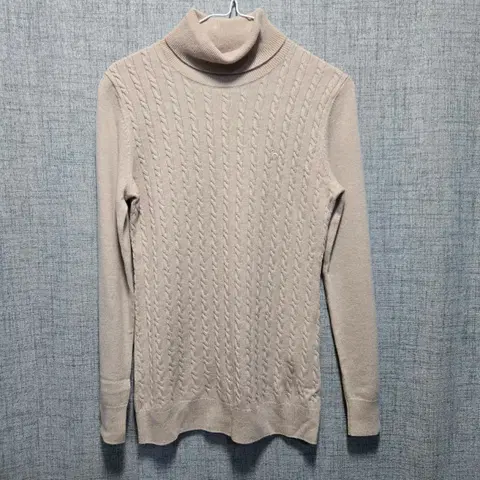 헤지스 여성 목폴러 꽈베기 울 캐시미러 니트 85