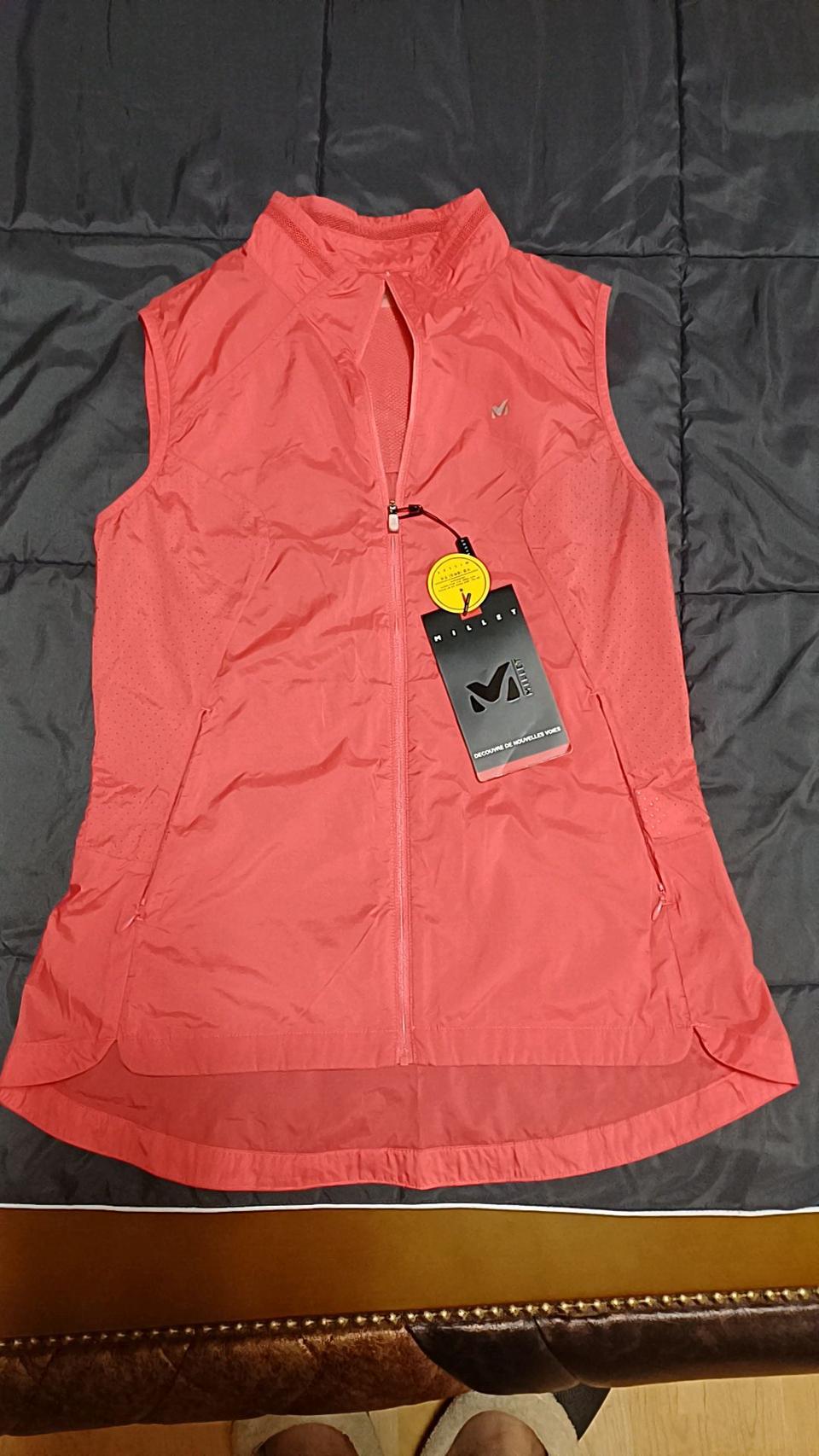 밀레 미사용 여름등산조끼 95 여성66 가슴49 기장69