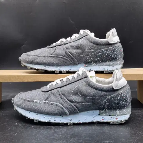 나이키 데이브레이크SE 리사이클 운동화235