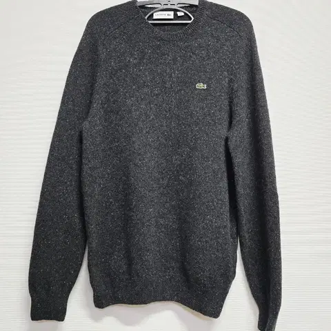 라코스테 다크 그레이 니트 스웨터