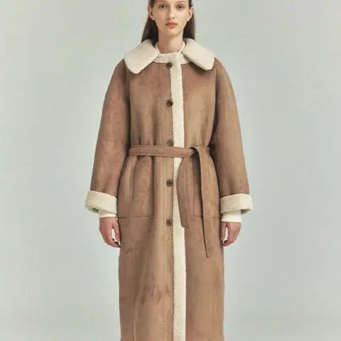 아위 ahwe 리버시블 롱무스탕