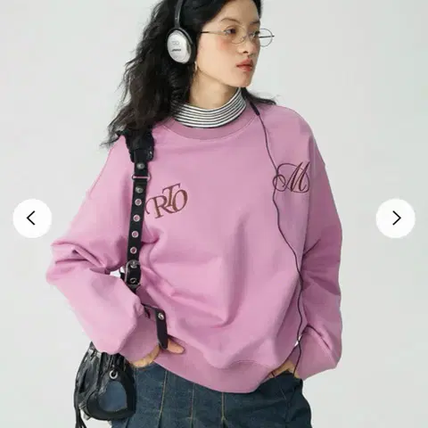 올드런드리 로고자수 맨투맨