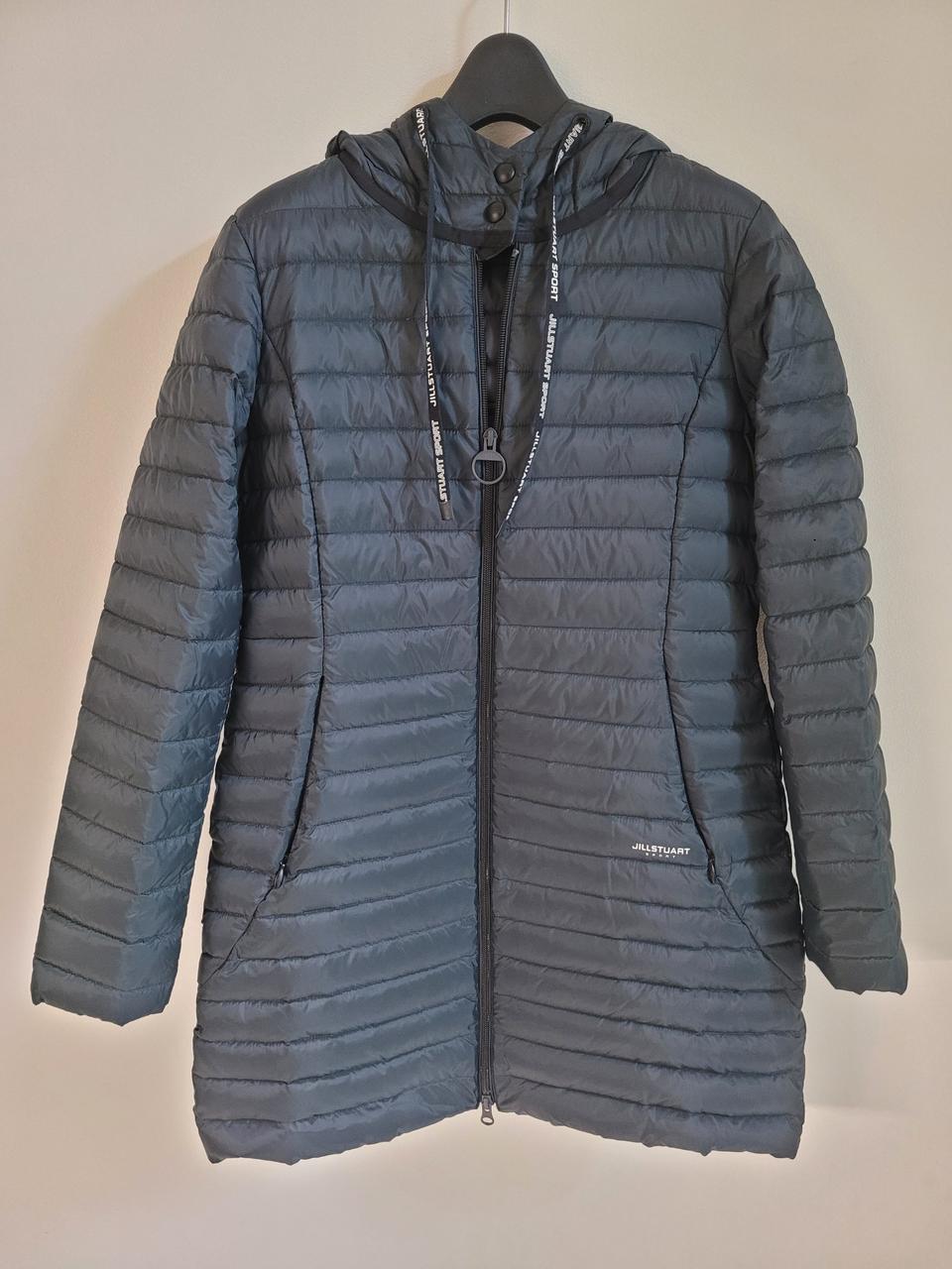 1회착) 질스튜어트 스포츠 중기장 구스 경량 패딩 90(S)