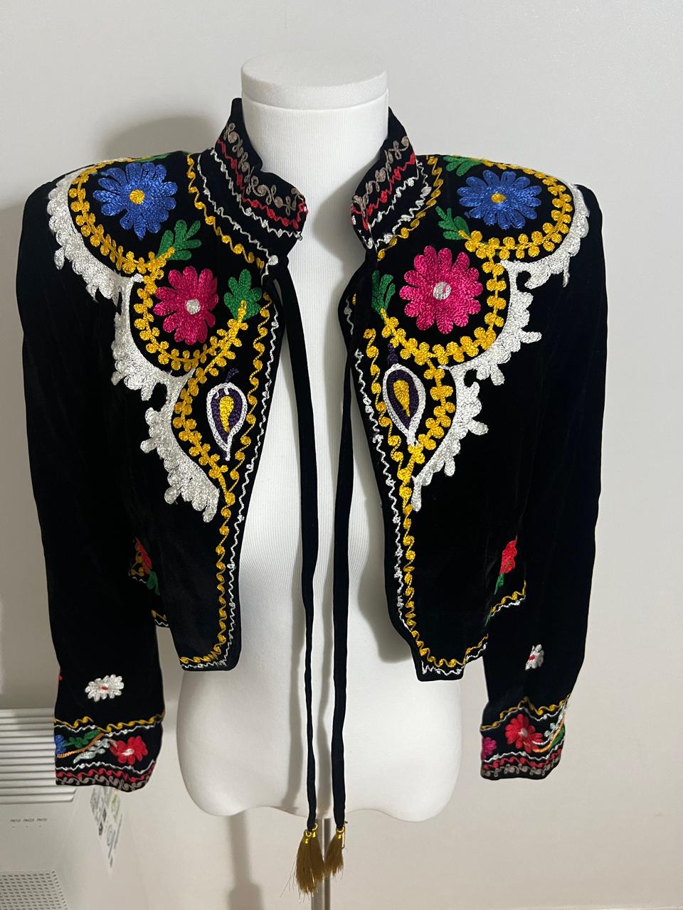 자라 벨벳 자수 크롭 자켓