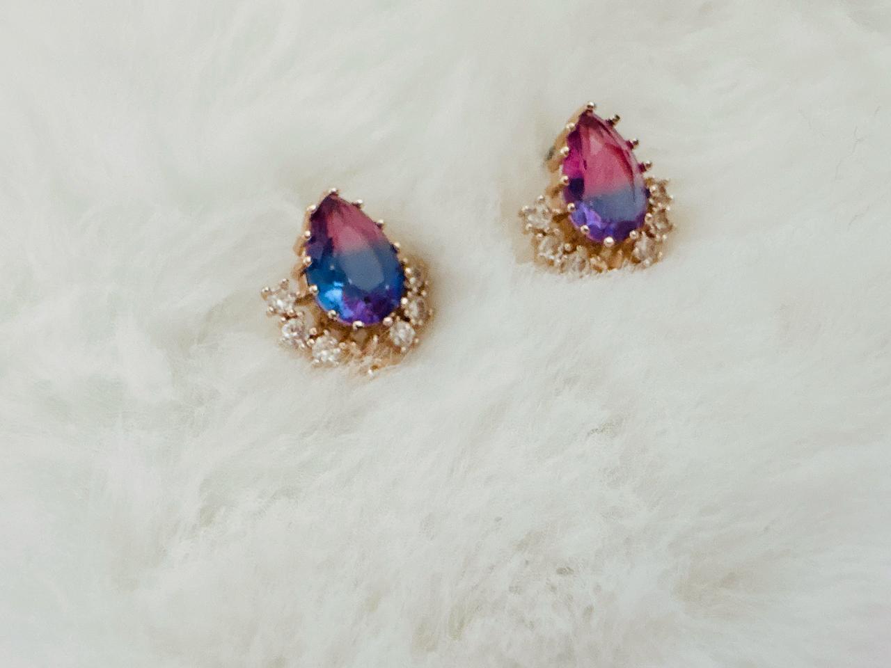 사용안한제품)물방울 큐빅 귀걸이(일반침)