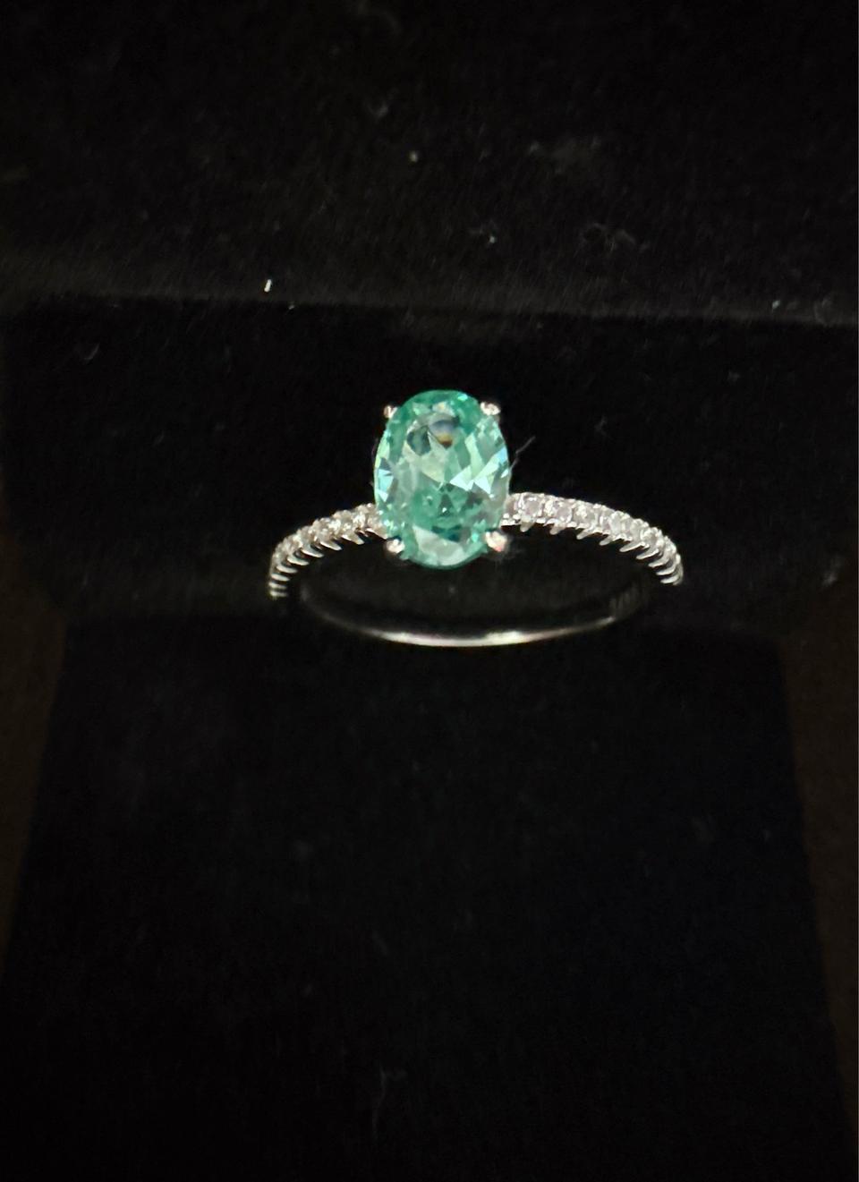 새제품)에메랄드 컬러 영롱 반지 7호