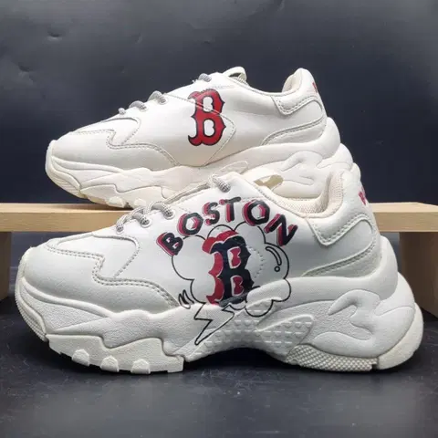 MLB 보스턴 레드삭스 여성운동화235