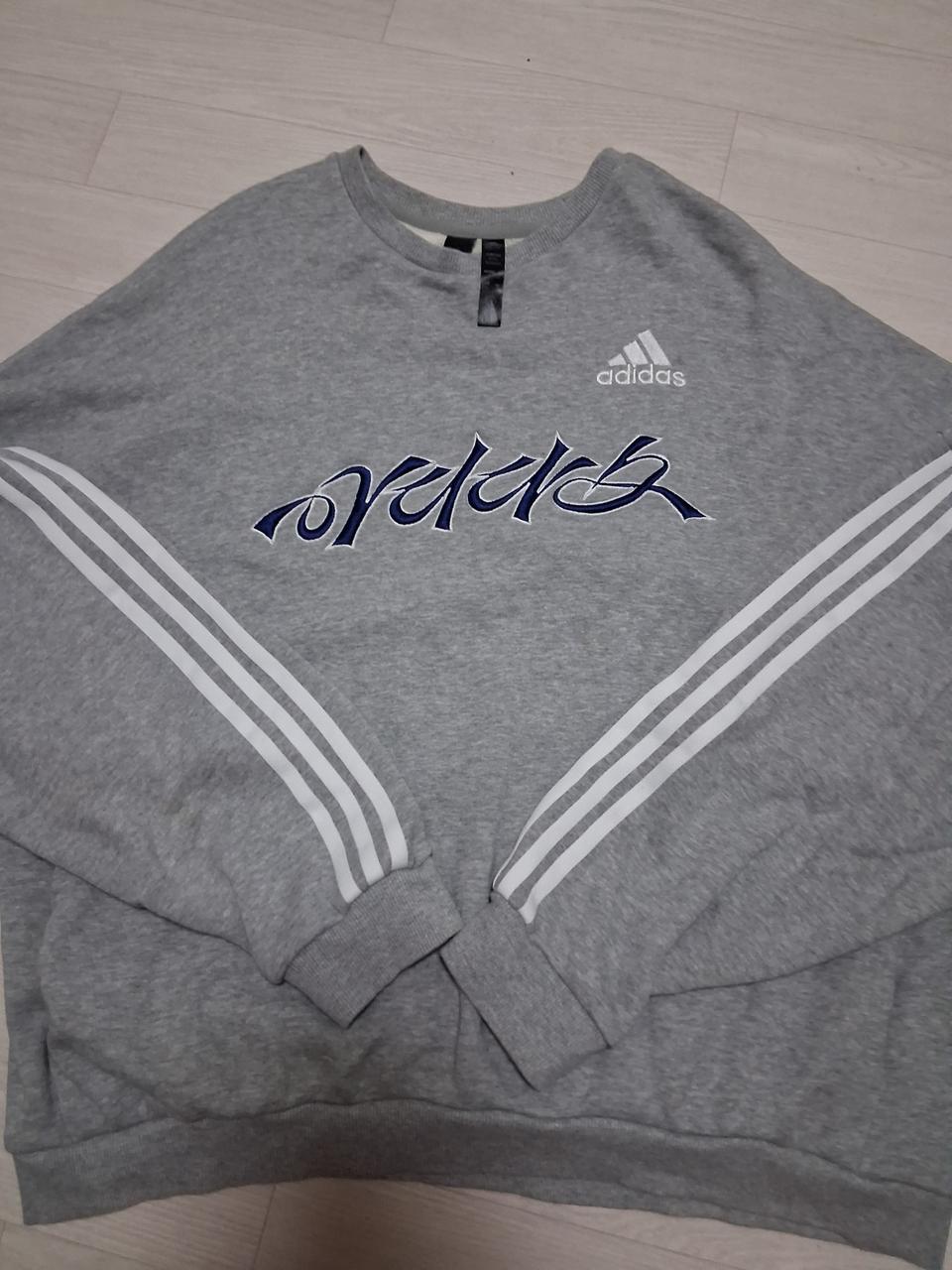 아디다스 맨투맨 xl